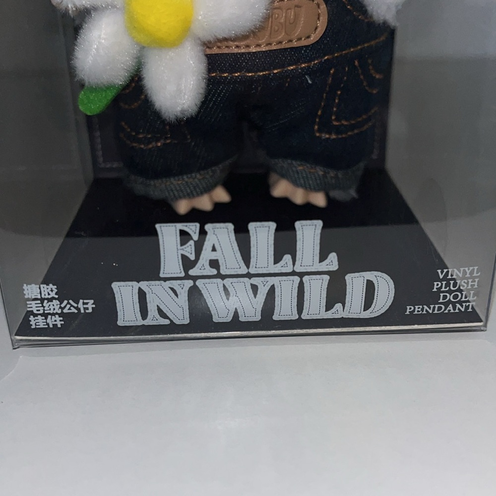Fall In Wild Labubu - Picture 4 of 4